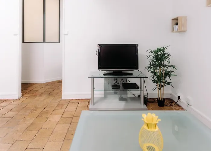 Bnbgones - Le Saint Vincent- Hypercentre Wifi Netflix