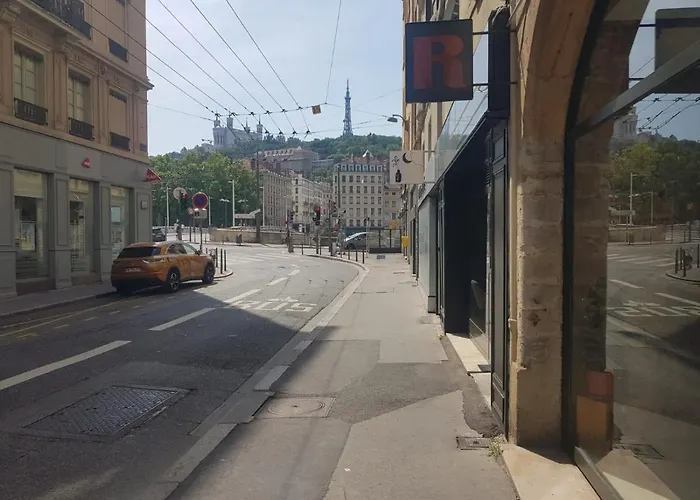 Bnbgones - Le Saint Vincent- Hypercentre Wifi Netflix 아파트 *